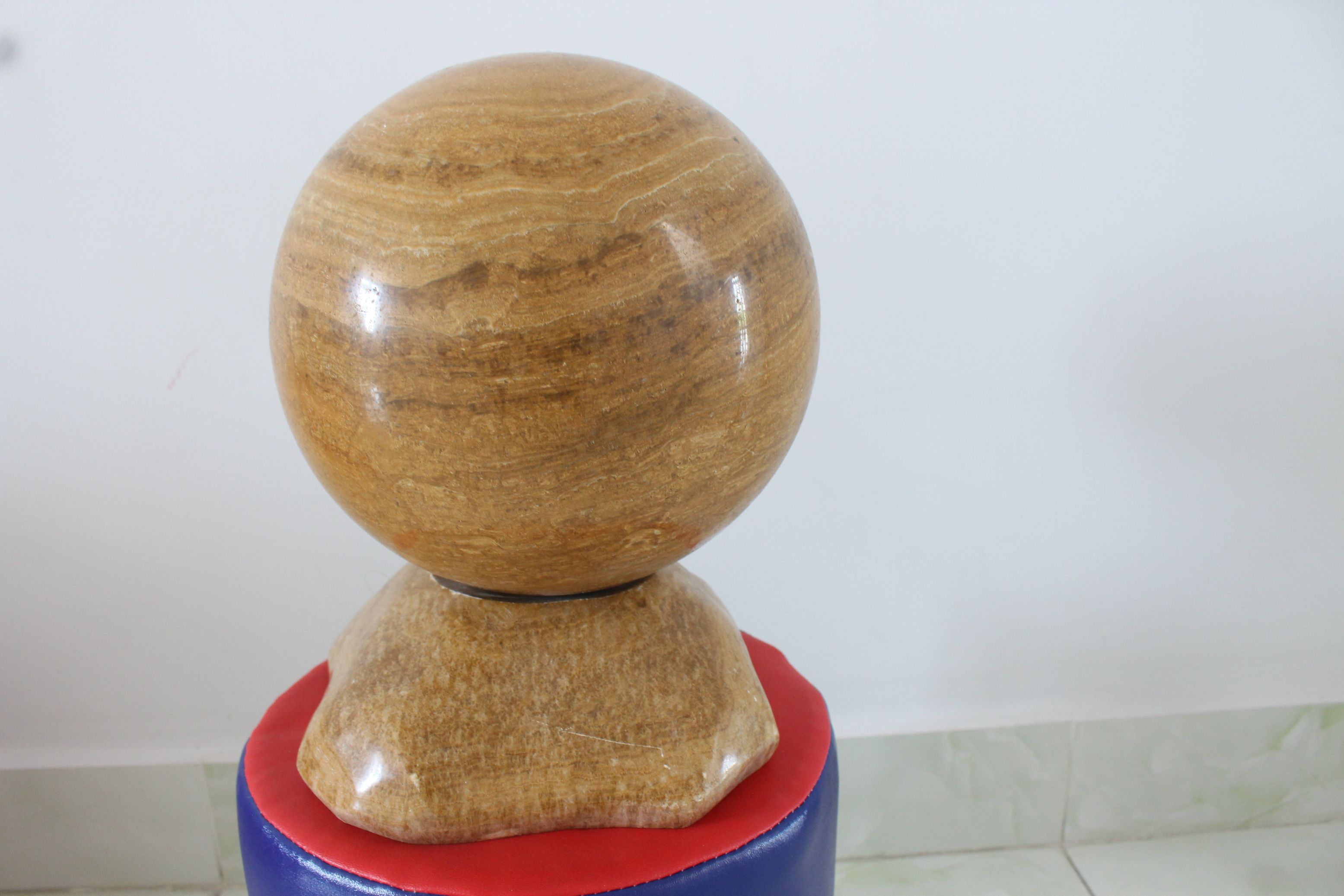 Quả cầu đá Serpentine tự nhiên nặng 16.6kg đường kính 21cm MS41