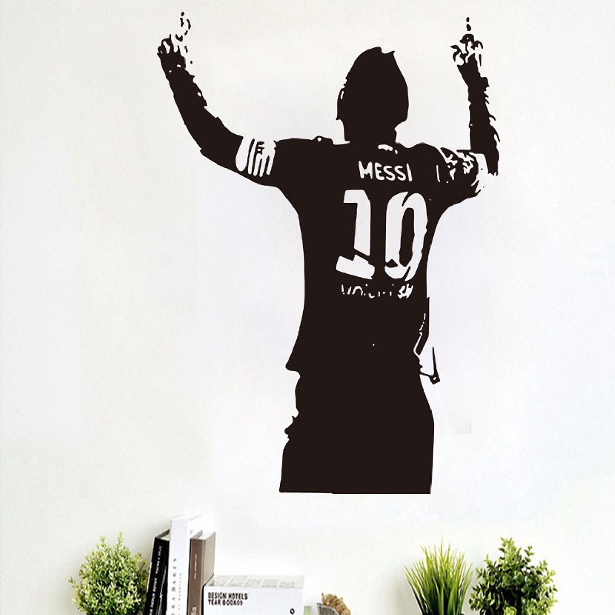 Decal dán tường Messi ngôi sao bóng đá trang trí quán sang trọng