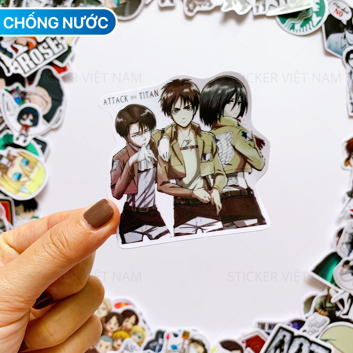 Sticker Attack on Titan - Chất Liệu PVC Chất Lượng Cao Chống Nước - Kích Thước 4-8cm