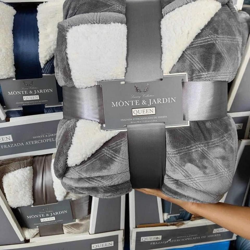Chăn Monte-Jardin Mỹ Size Queen , nặng 3,4 kg Hàng chính hãng