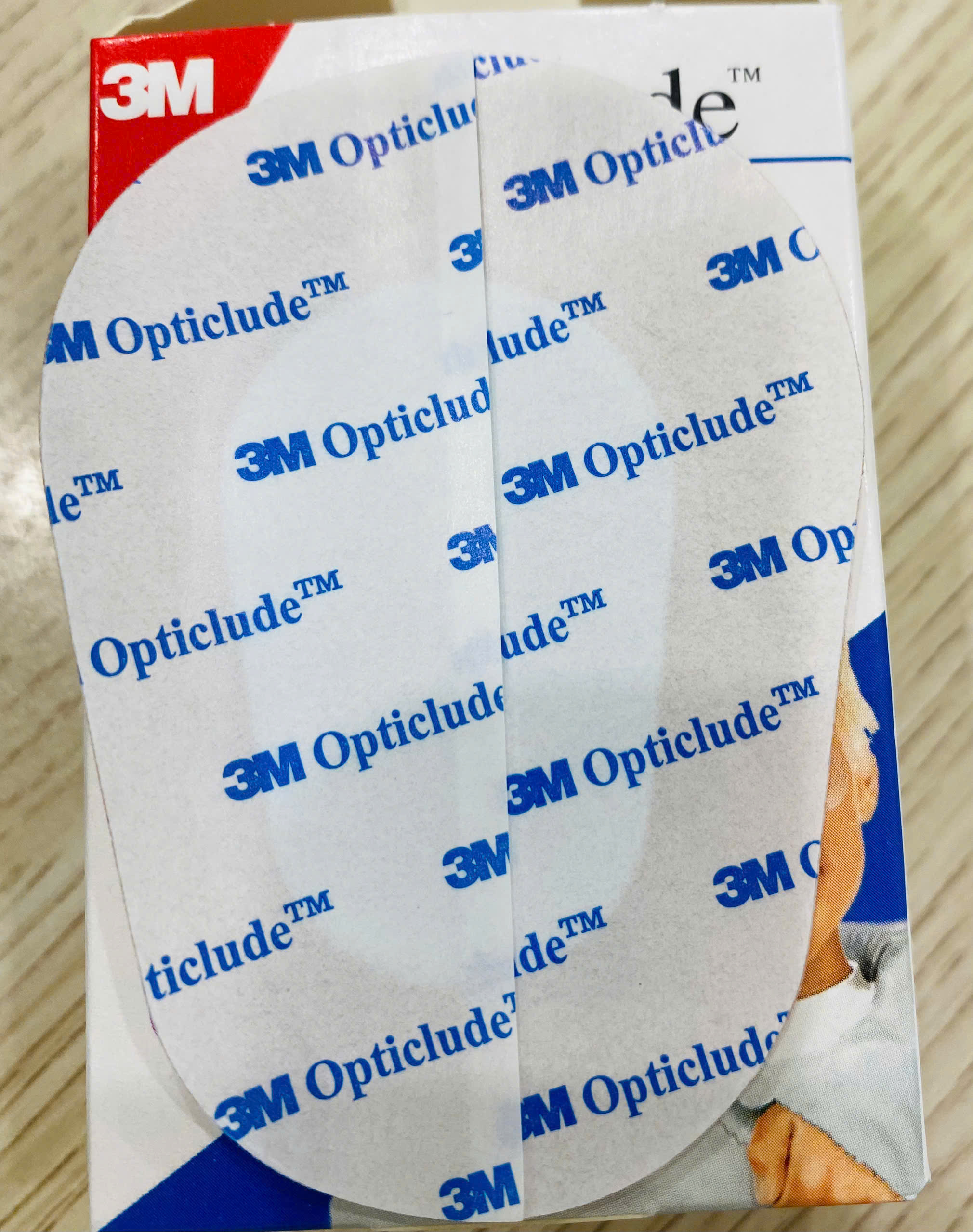 Miếng dán mắt 3M Nexcare nhược thị cỡ lớn 1539 cho trẻ trên 6 tuổi ( bao bì mới)