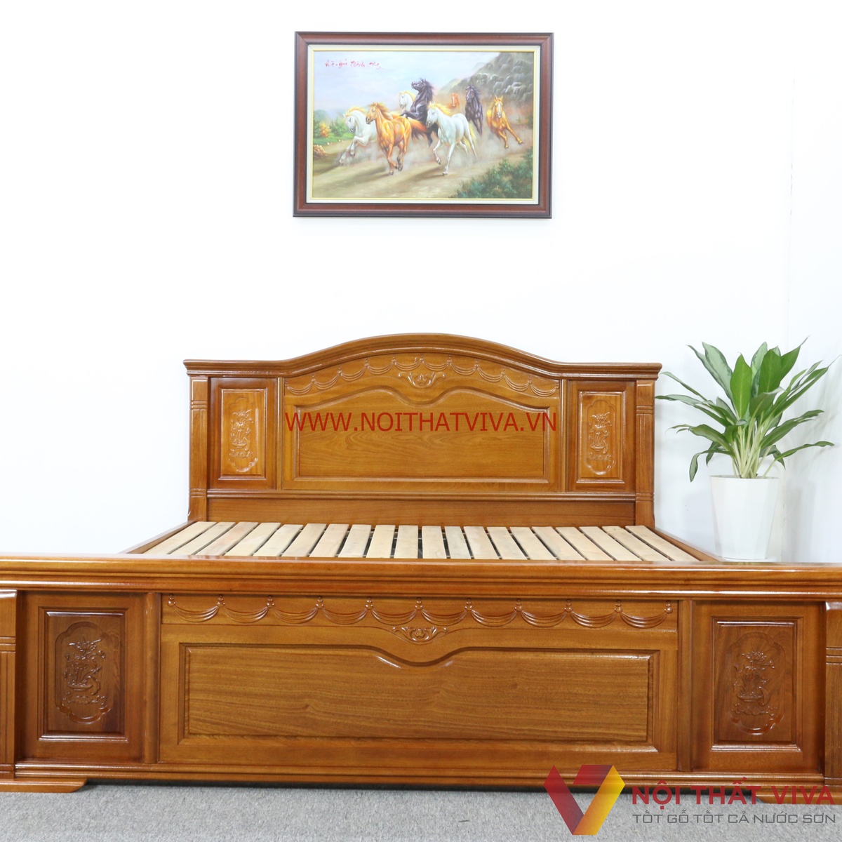Giường Ngủ Gỗ Xoan Đào Tự Nhiên Chạm Hoa Văn Đẹp Sang Trọng