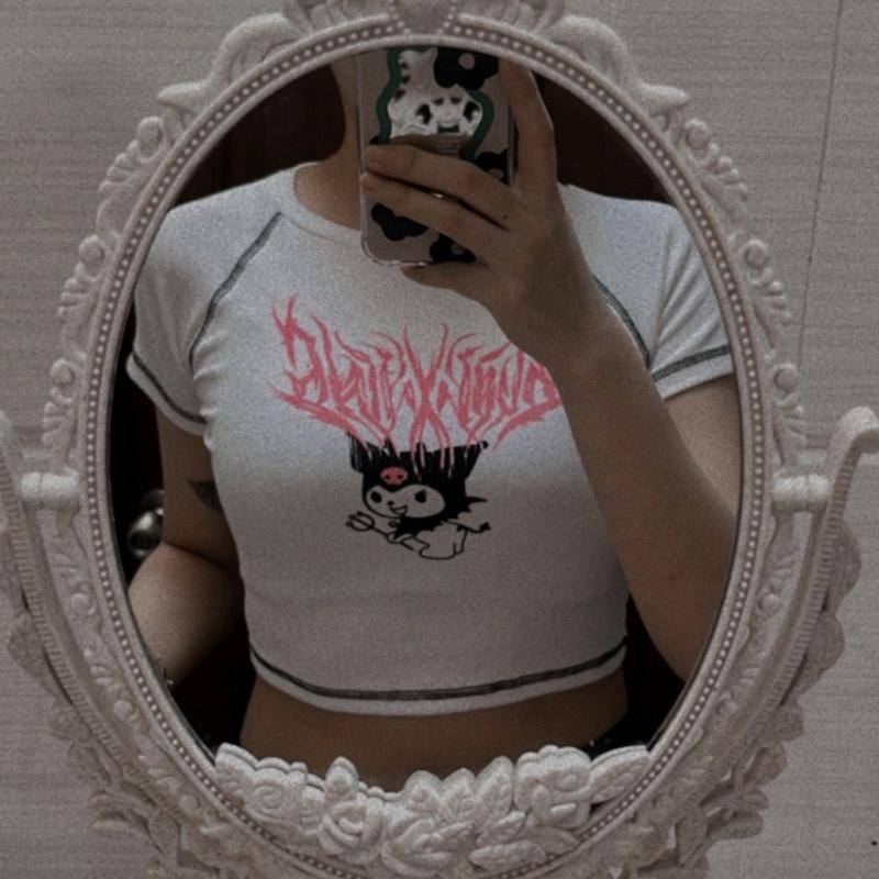 áo croptop chỉ nổi hình Kuromi phong cách Gothic