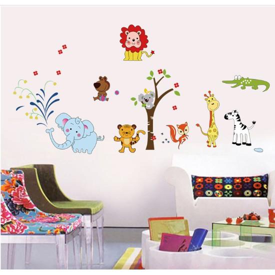 Decal trang trí Voi xanh và các bạn cùng vui chơi