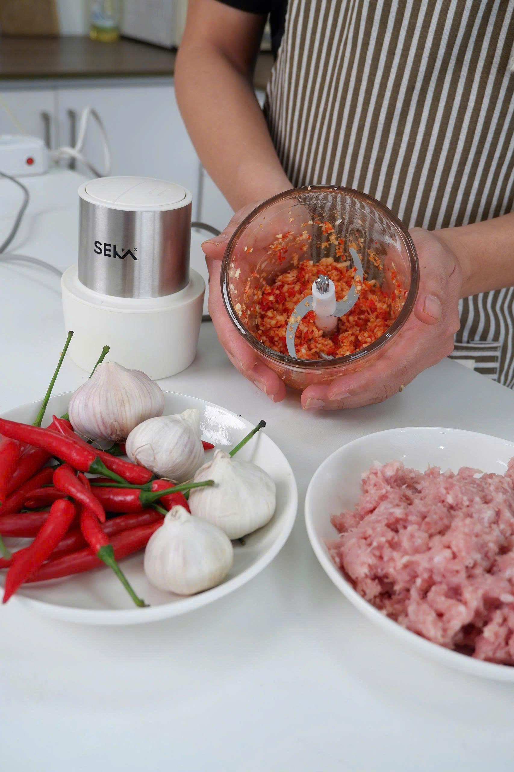 (Phiên Bản Mới 2026) Máy Xay Thịt Đa Năng SEKA SK2289 (SK2287) Cối inox 2L Thủy Tinh 0.6L - Hàng Chính Hãng Bảo Hành 2 Năm