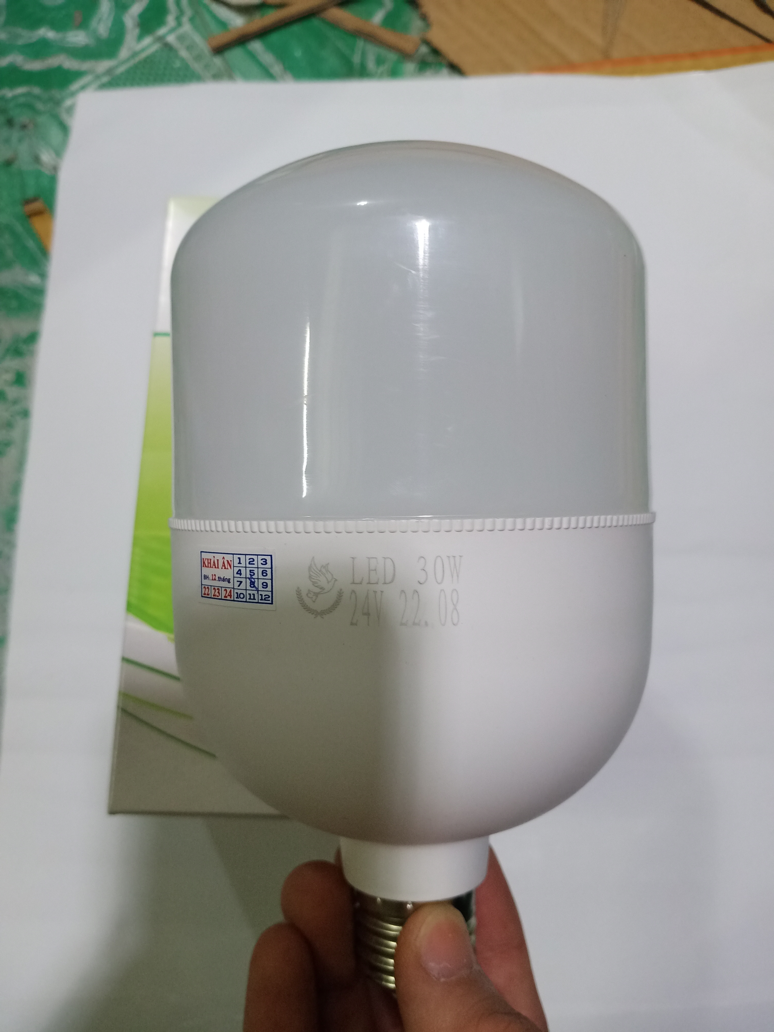 Bóng đèn led 30w loại trơn sáng trắng tản nhiệt nhôm