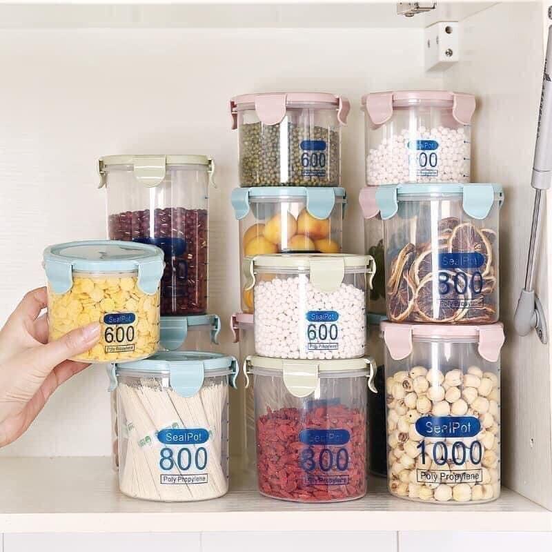 Set 3 Hộp Nhựa Đựng Thực Phẩm, Gia Vị Các Kích Thước Sealpot Chống Tràn Để Tủ Lạnh Có Vạch Chia Định Mức