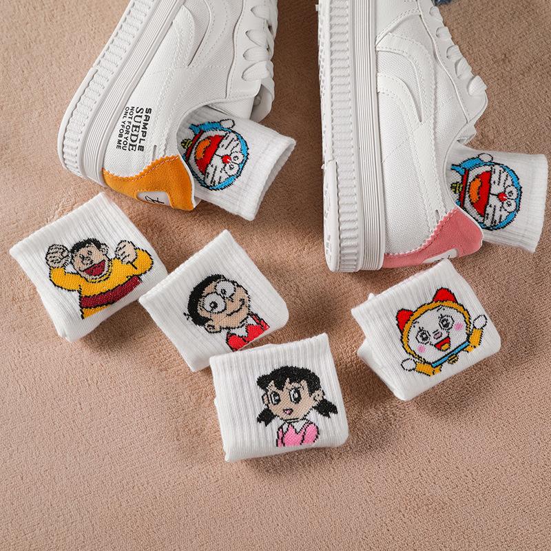 Đôi vớ cotton màu trắng họa tiết hoạt hình Doraemon sành điệu