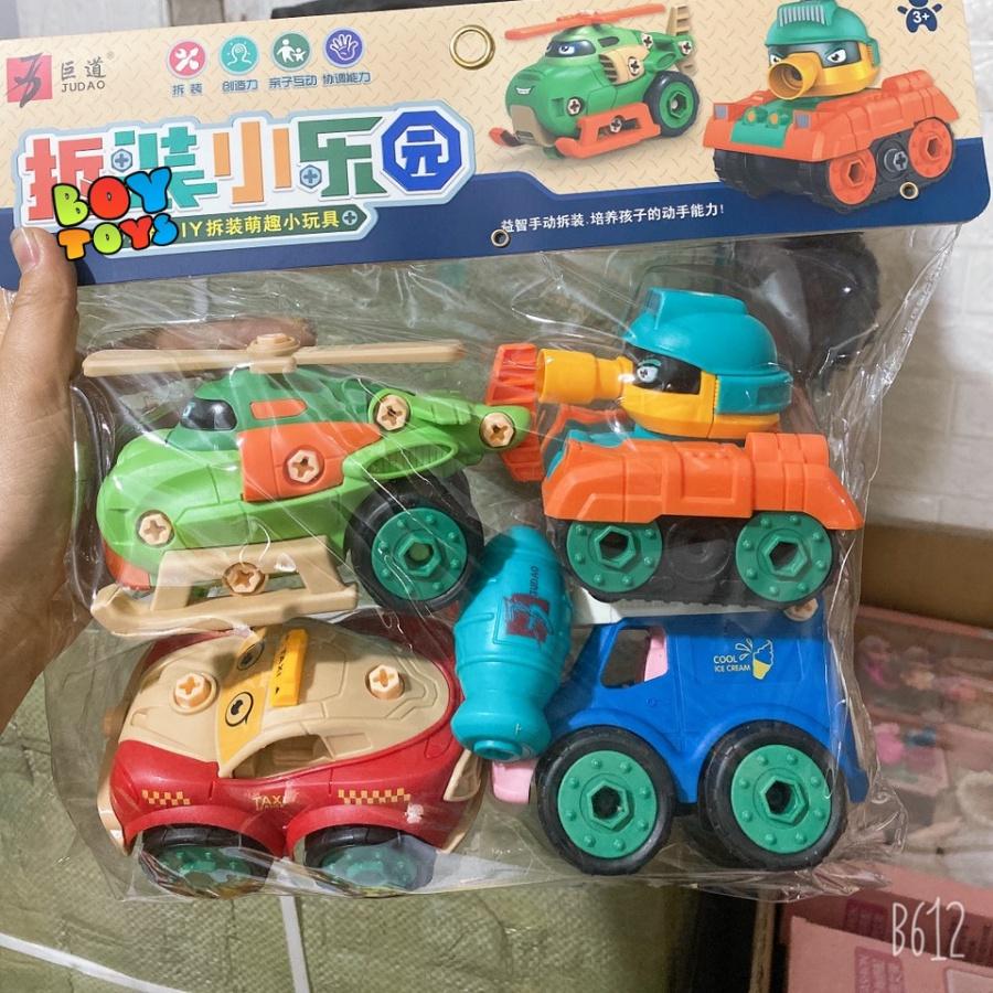 Đồ chơi set 4 mô hình DIY tháp lắp ốc vít ô tô, máy bay, xe tăng giúp bé phát triển kĩ năng sáng tạo, khéo léo