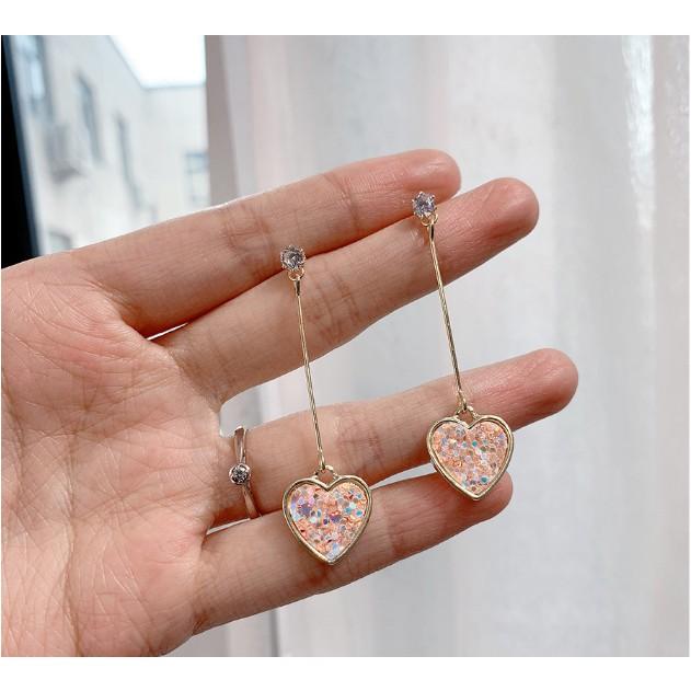 HOA TAI SỢI TRÁI TIM HỒNG NHẠT