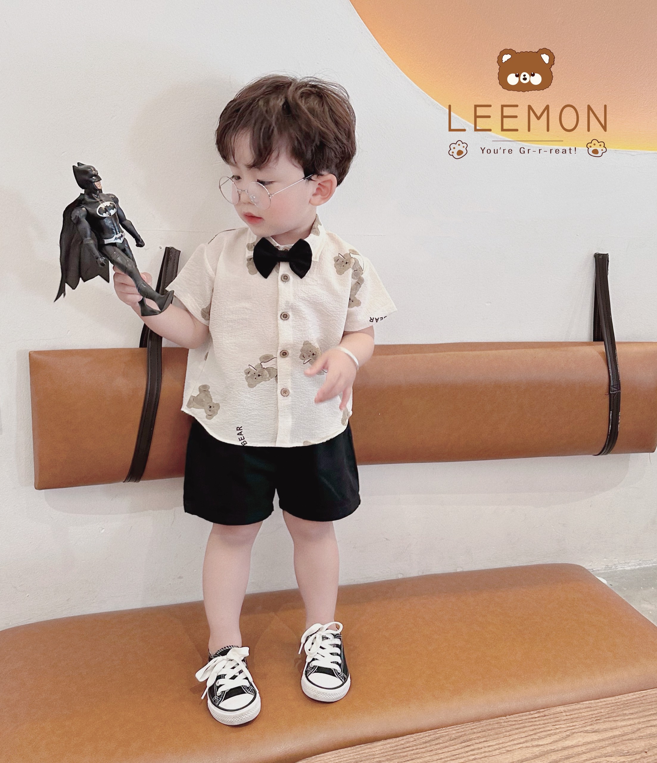 Đồ bộ bé trai cộc tay 1-7 tuổi áo sơ mi in gấu kèm nơ, Bộ sành điệu cho bé hàng thiết kế cao cấp kiêu dáng thời trang