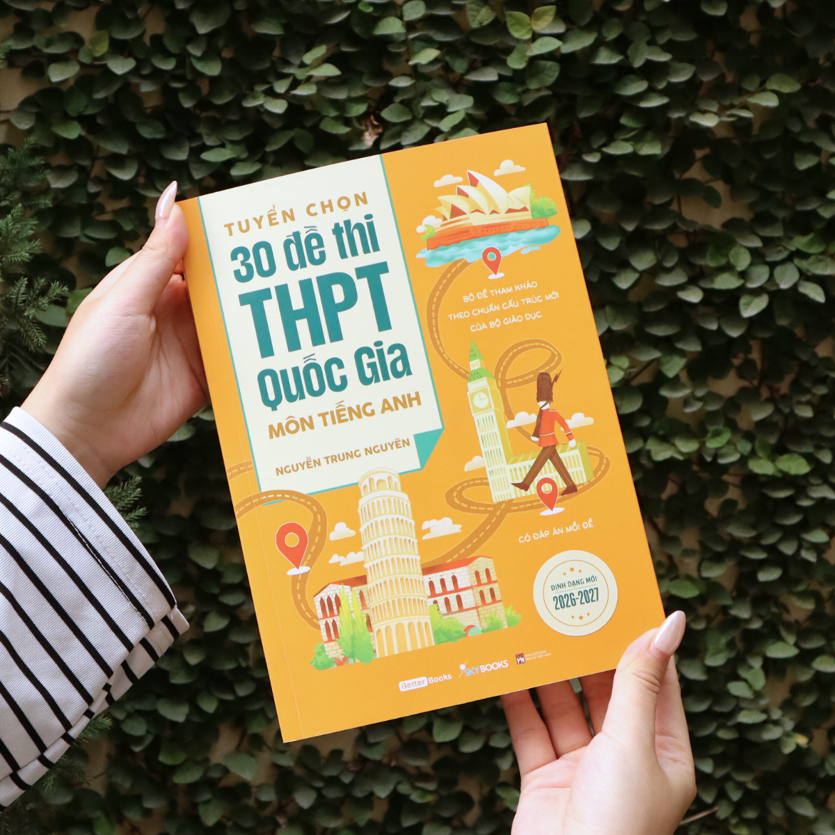 Sách - Tuyển Chọn 30 Đề Thi THPT Quốc Gia - Môn Tiếng Anh