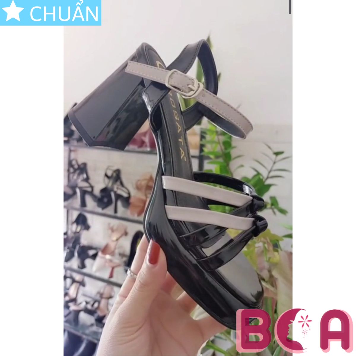 Xăng đan nữ cao gót hở mũi 7p RO565 ROSATA tại BCASHOP phối màu nhìn sang chân và độc đáo, lại rất thời trang