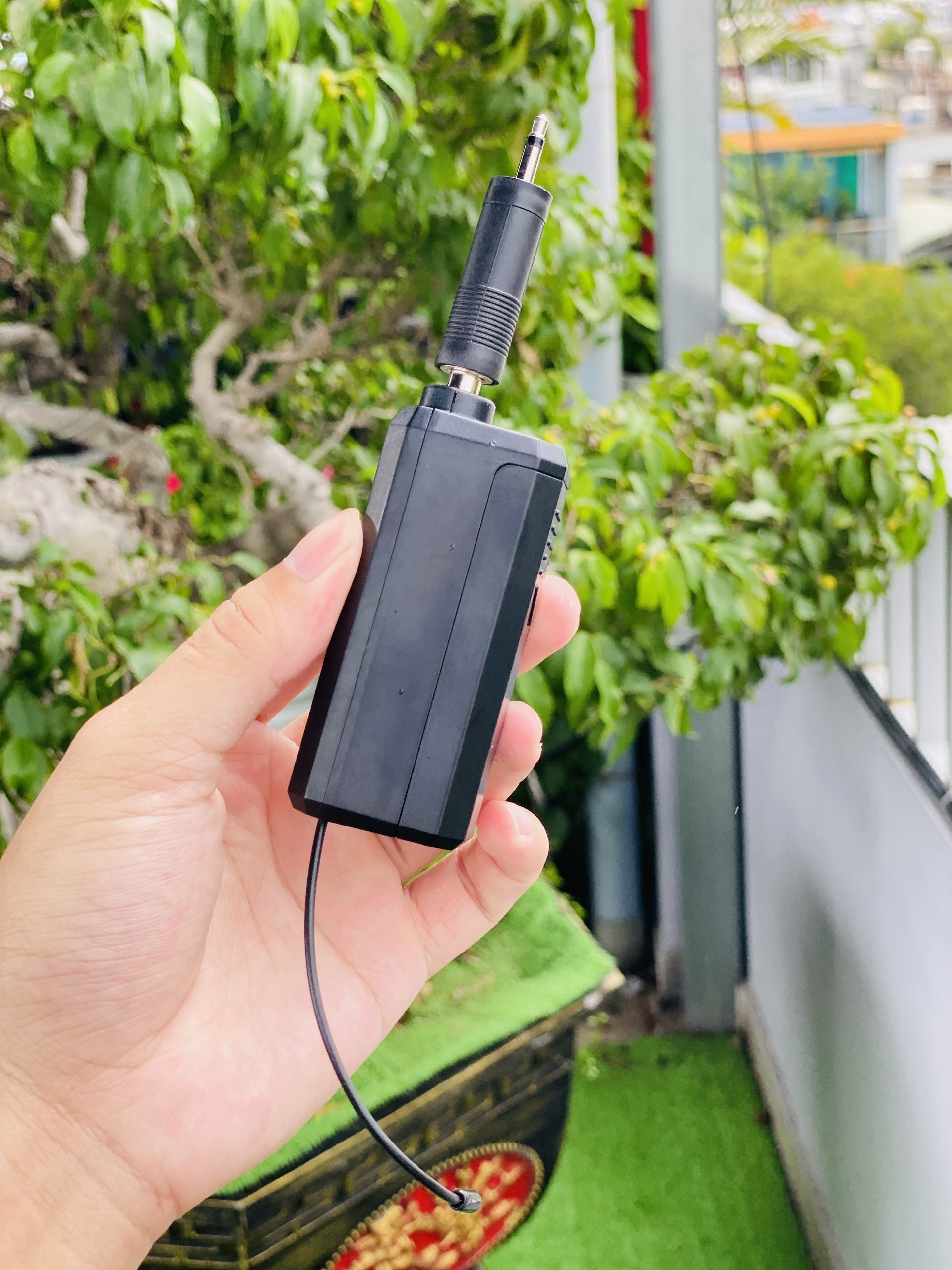 Micro Đa Năng MTMAX G12Pro (Loại 2 Micro) – Pin Sạc Tiện Lợi, Âm Thanh Ổn Định Hát Karaoke Gia Đình Giá Mềm hàng nhập khẩu