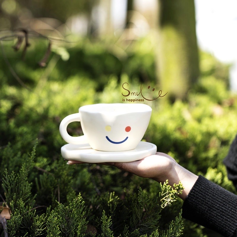 Cốc uống cà phê bằng sứ nhám họa tiết mặt cười đơn giản phong cách Retro - Smiley face coffee cup