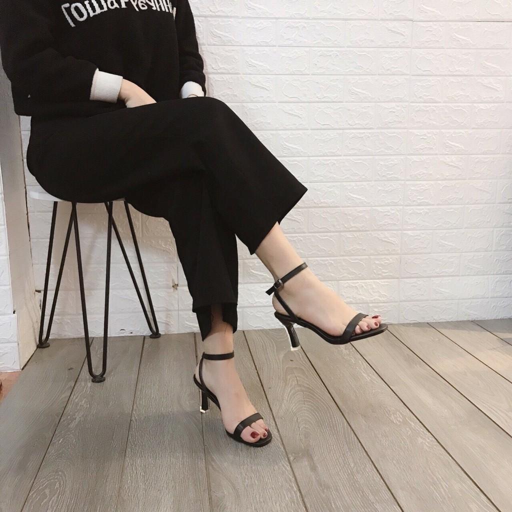 Giày Sandal cao gót 7p quai mảnh gót lõi sơn 3 màu siêu sang