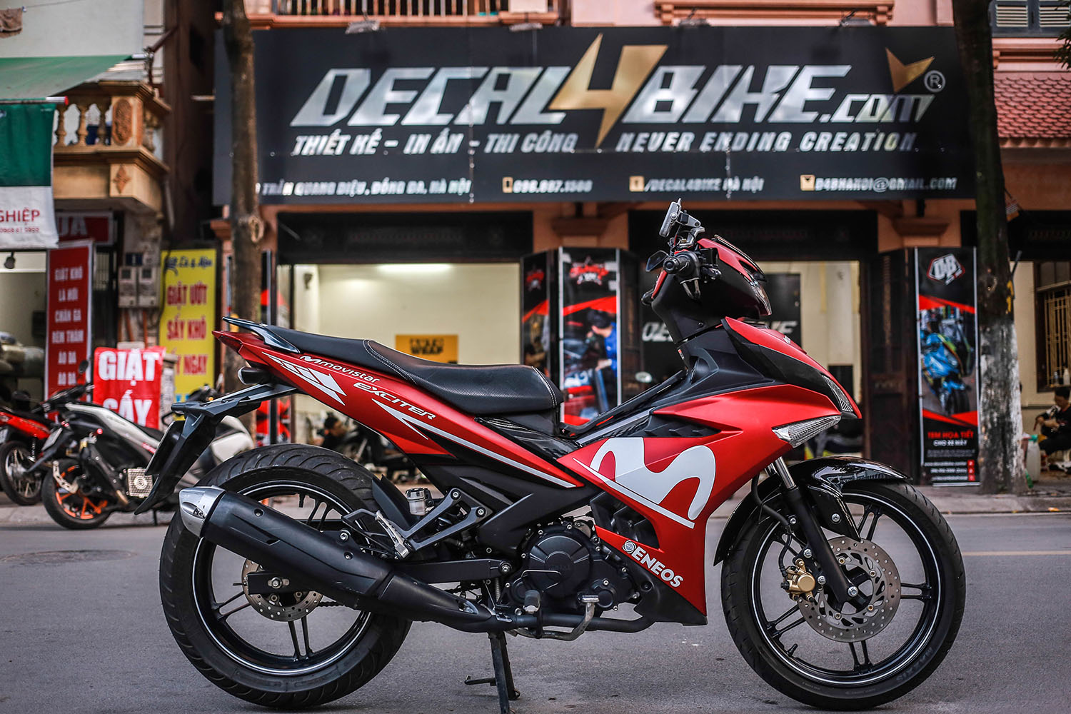 Tem trùm Exciter 150 Red White Movistar