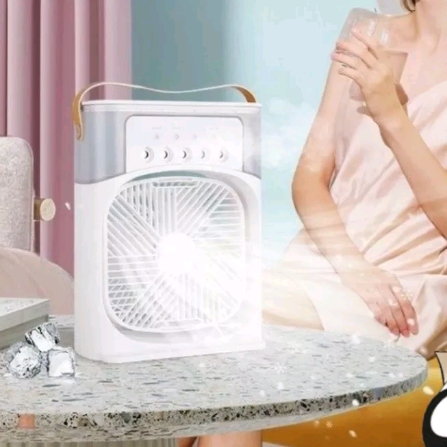Quạt phun sương điều hòa mini để bàn cao câp có đèn led mẫu mói hàng chất lượng cao