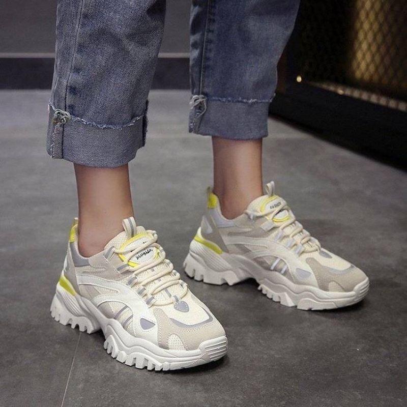 GIÀY THỂ THAO VÂN NHIỀU MÀU - 4P