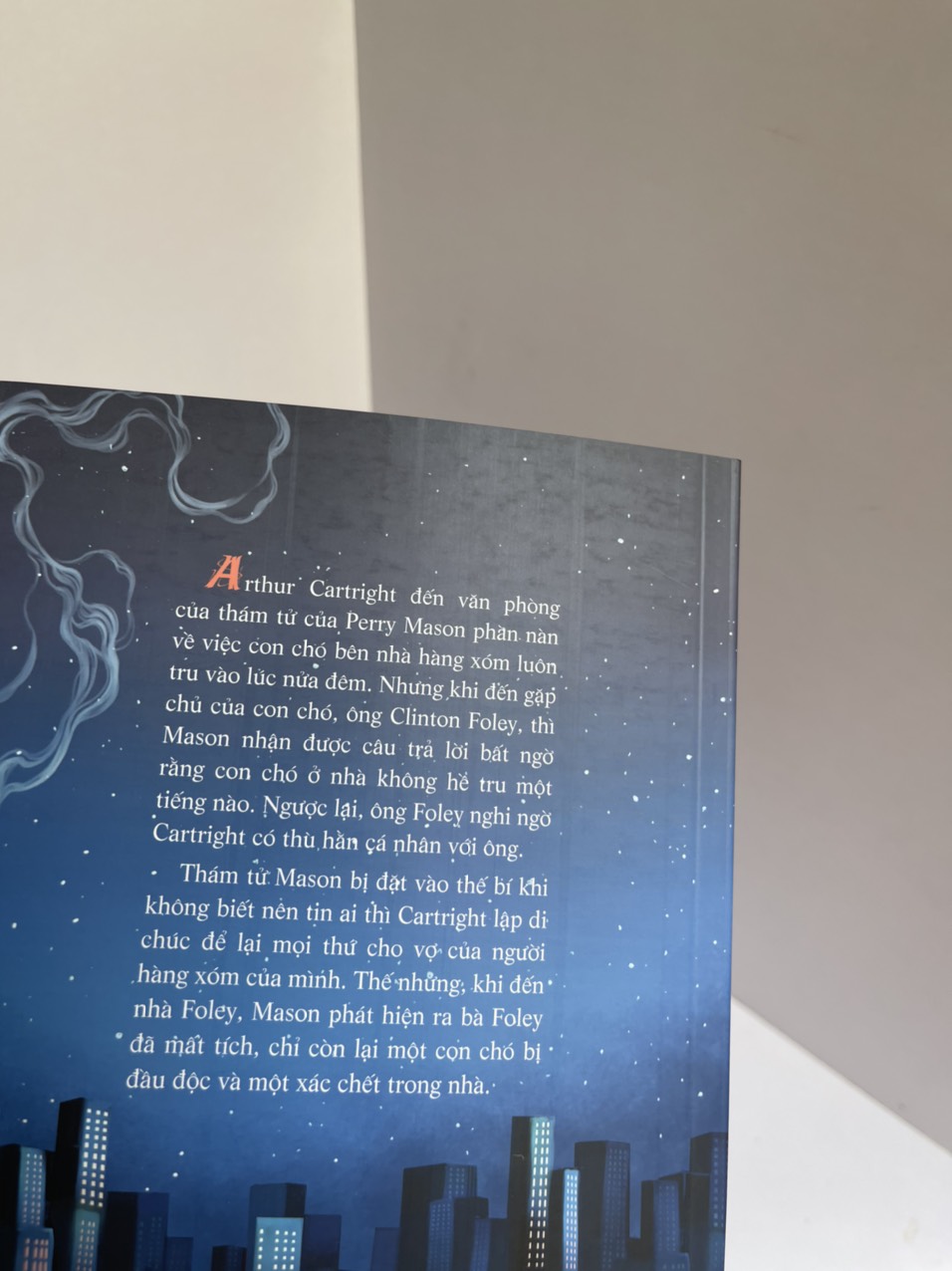 TIẾNG CHÓ TRU TRONG ĐÊM – Erle Stanley Gardner – Phúc Minh Books