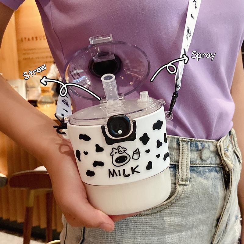 Mùa Hè Bò Họa Tiết Nước Xịt Di Động Trẻ Em Bình Nước Có Ống Hút Dây Đeo Cho Bé Mẫu Giáo Núm Vú Sippy Cup Không Chứa BPA