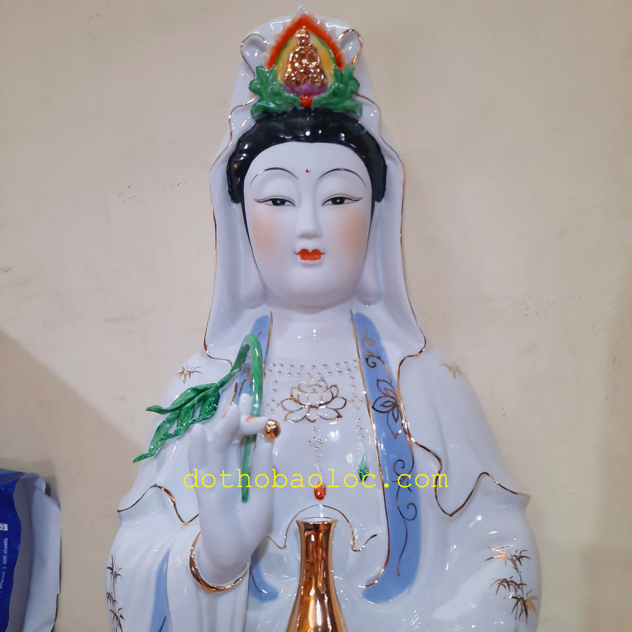 Tượng Quan Âm men sứ cao cấp Cao 62cm