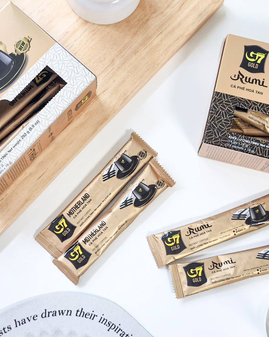 Trung Nguyên Legend - Cà phê sữa hòa tan G7 3IN1 Gold - Motherland và sổ tay