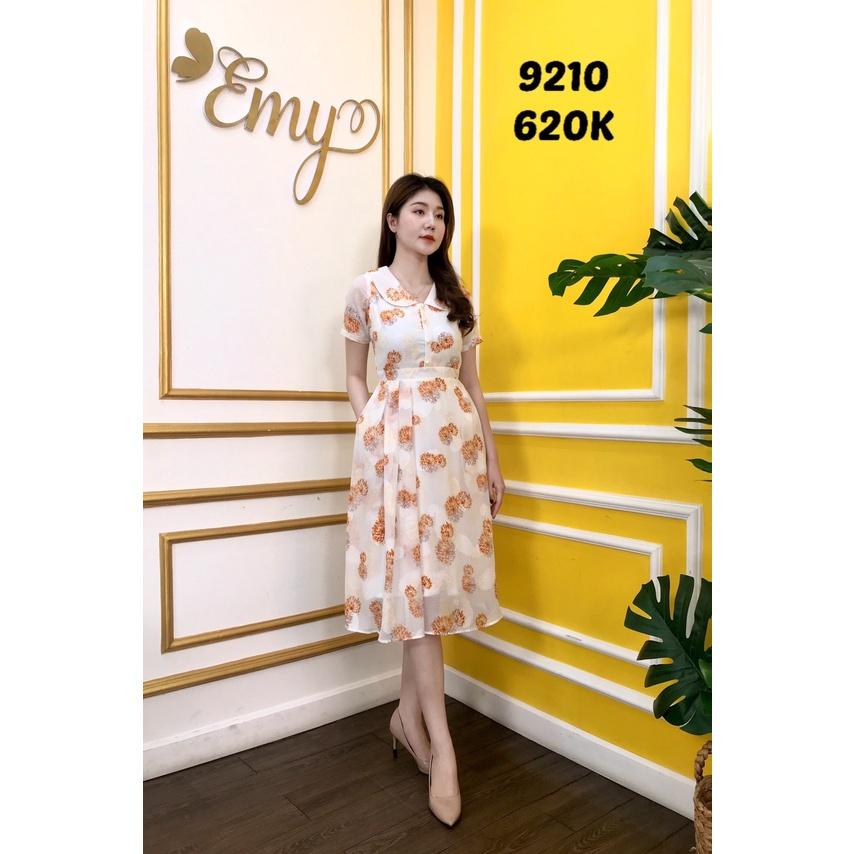 Đầm EMY EM9210 Xoè Hoa Phối Cổ Lá