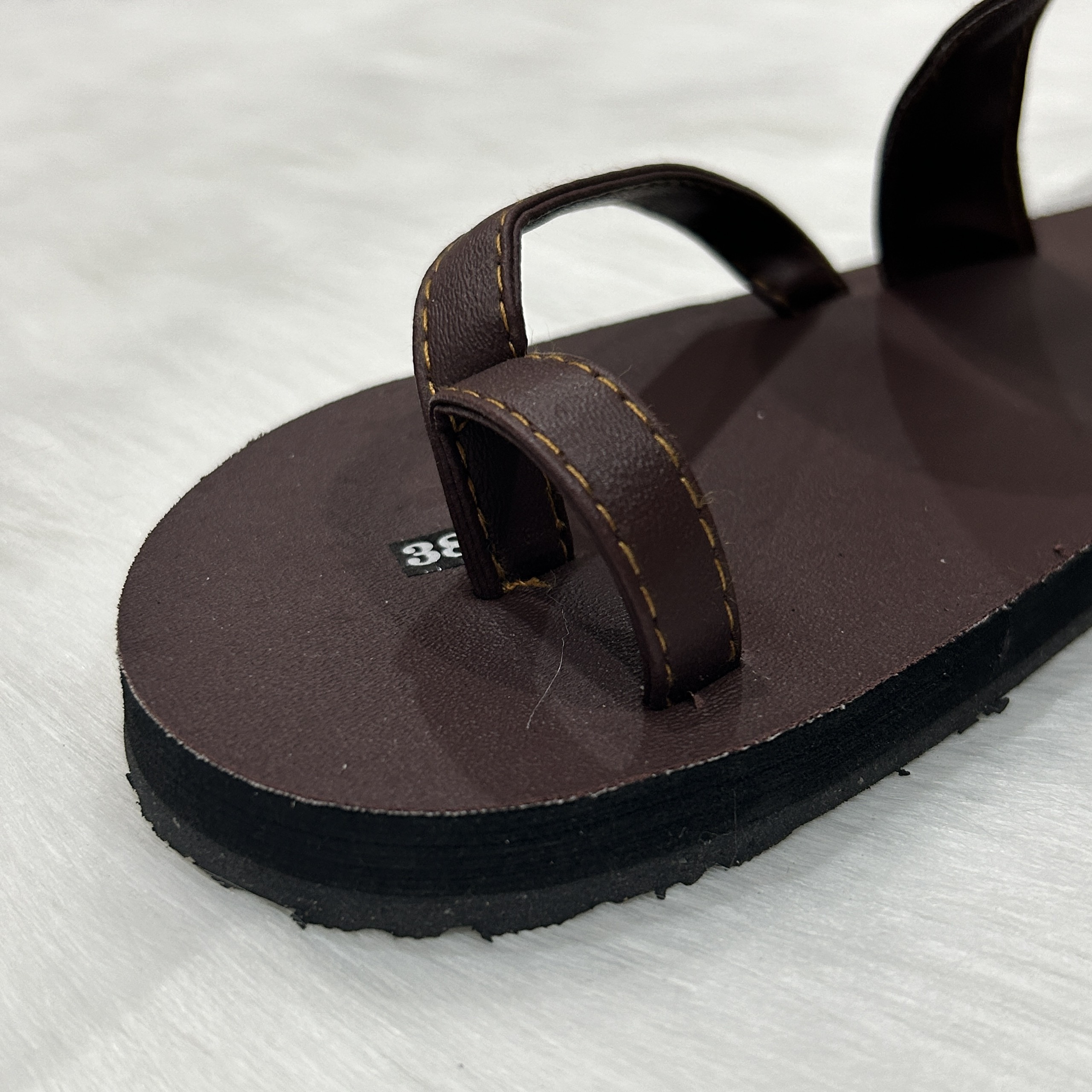 Dép sandal Nữ quai da mềm Đế bệt Cao Su ôm chân LYNA Sandal mã SD07