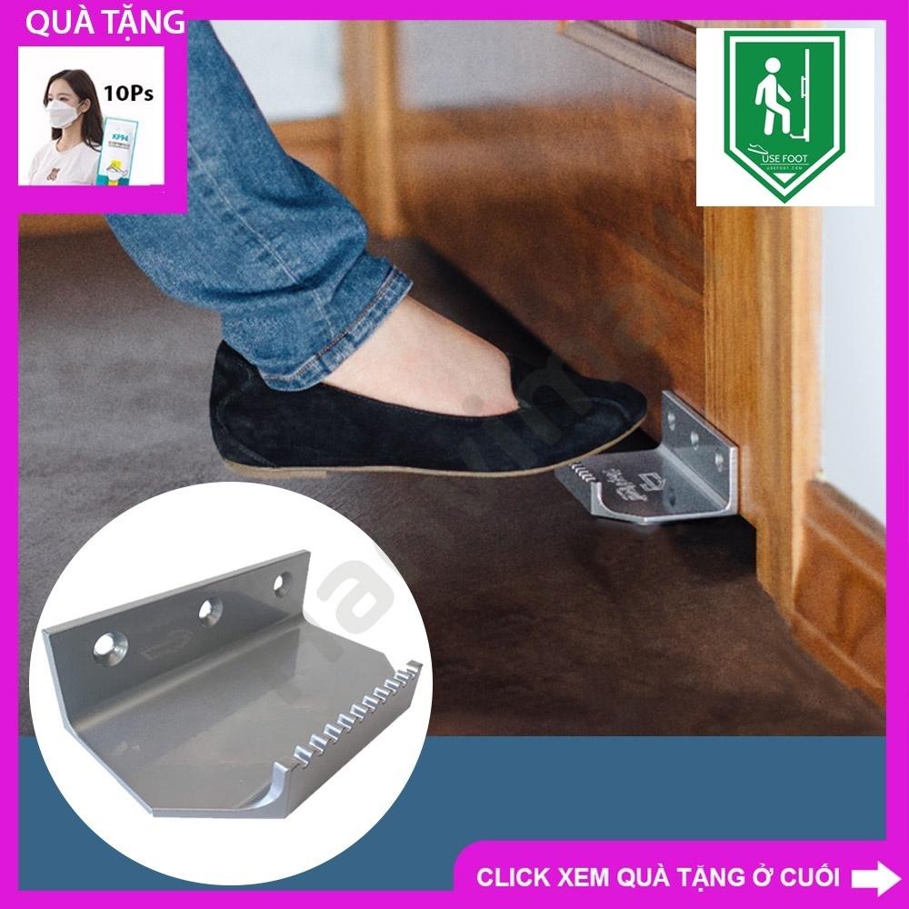 Dụng cụ mở cửa bằng chân