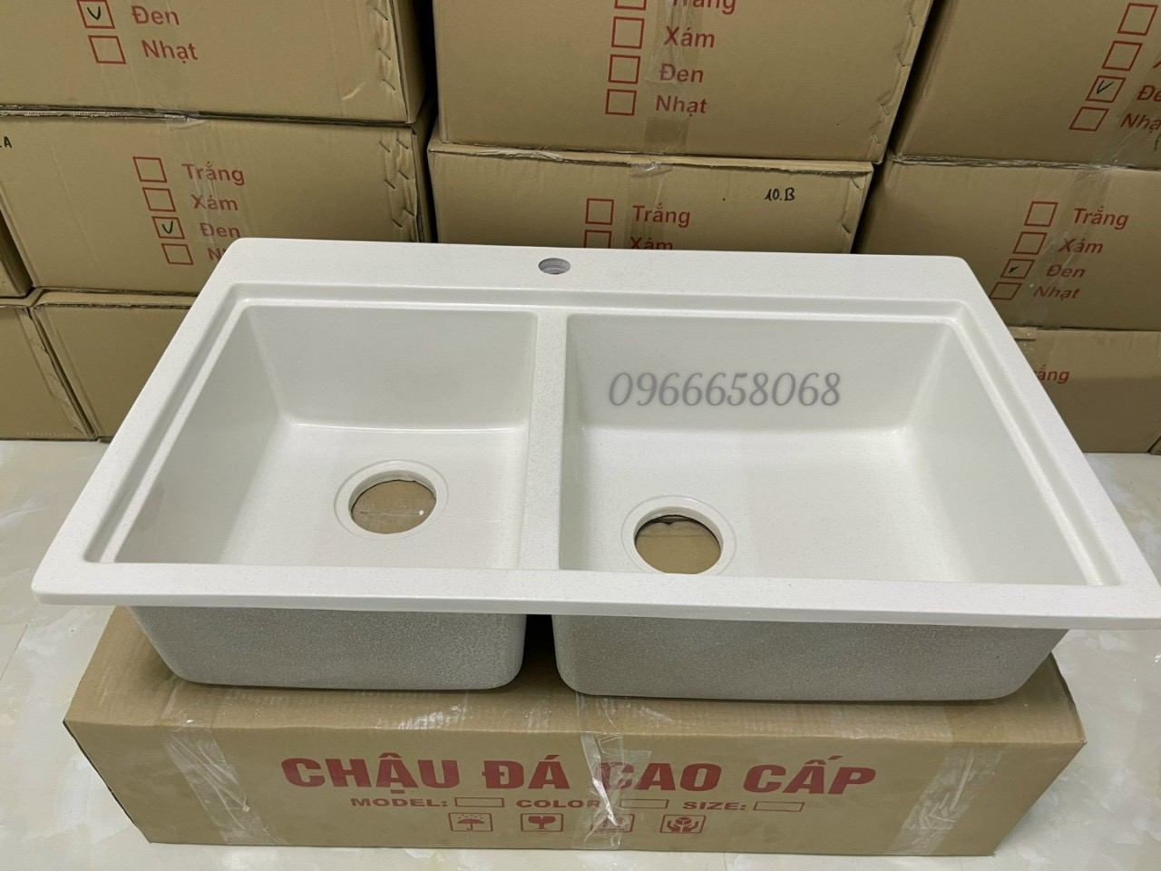 Chậu rửa chén đá nhân tạo màu trắng 2 hộc KT 79*48*20