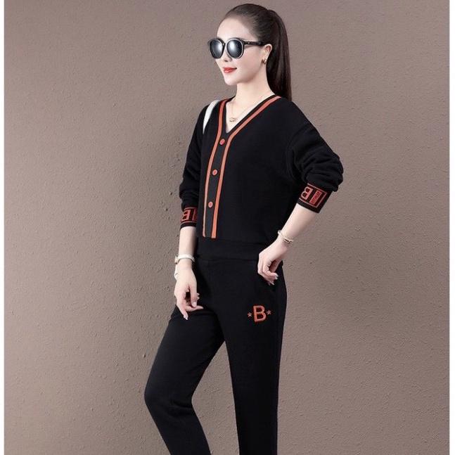 Bộ đồ nữ mùa đông cổ trái tim, Chất nỉ da cá dày dặn ấm, đủ size 45-85kg