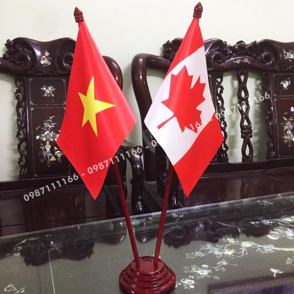 Cờ Để Bàn Đế gỗ Cắm 2 cờ Việt Nam - Canada In Kỹ Thuật Số