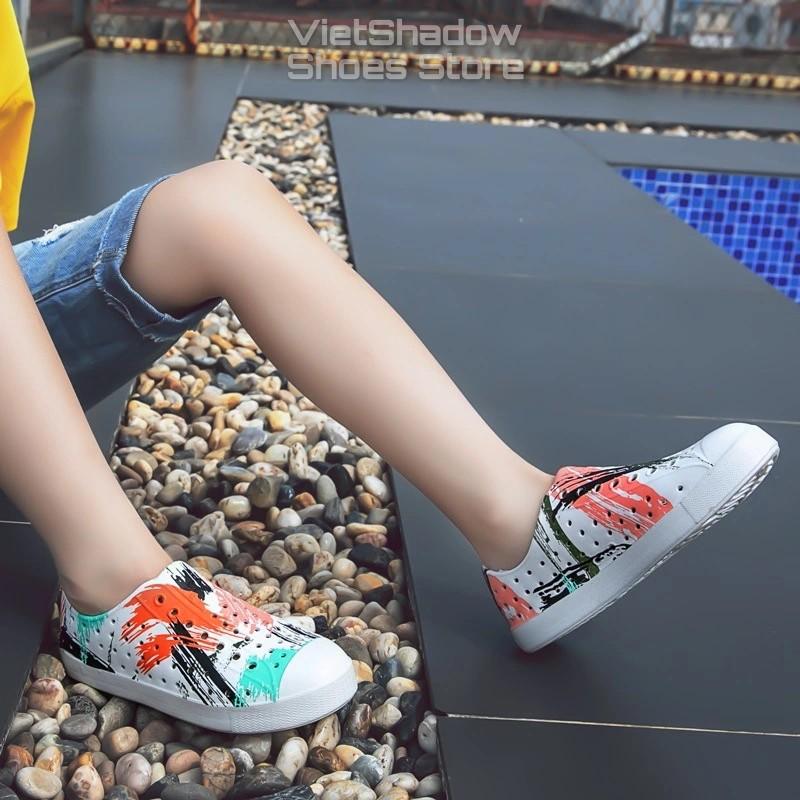 Giày nhựa WNC NATIVE trẻ em họa tiết 2021 - Chất liệu nhựa EVA mềm, siêu nhẹ, không thấm nước và chống trơn trượt