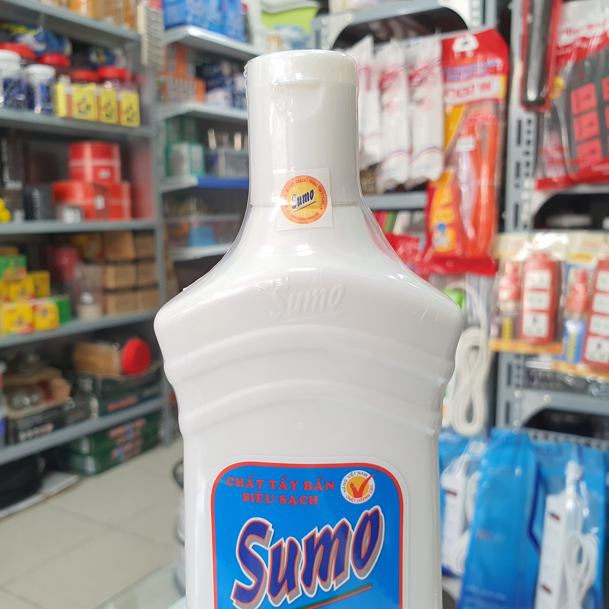 Nước tẩy đa năng Sumo 350g 700g