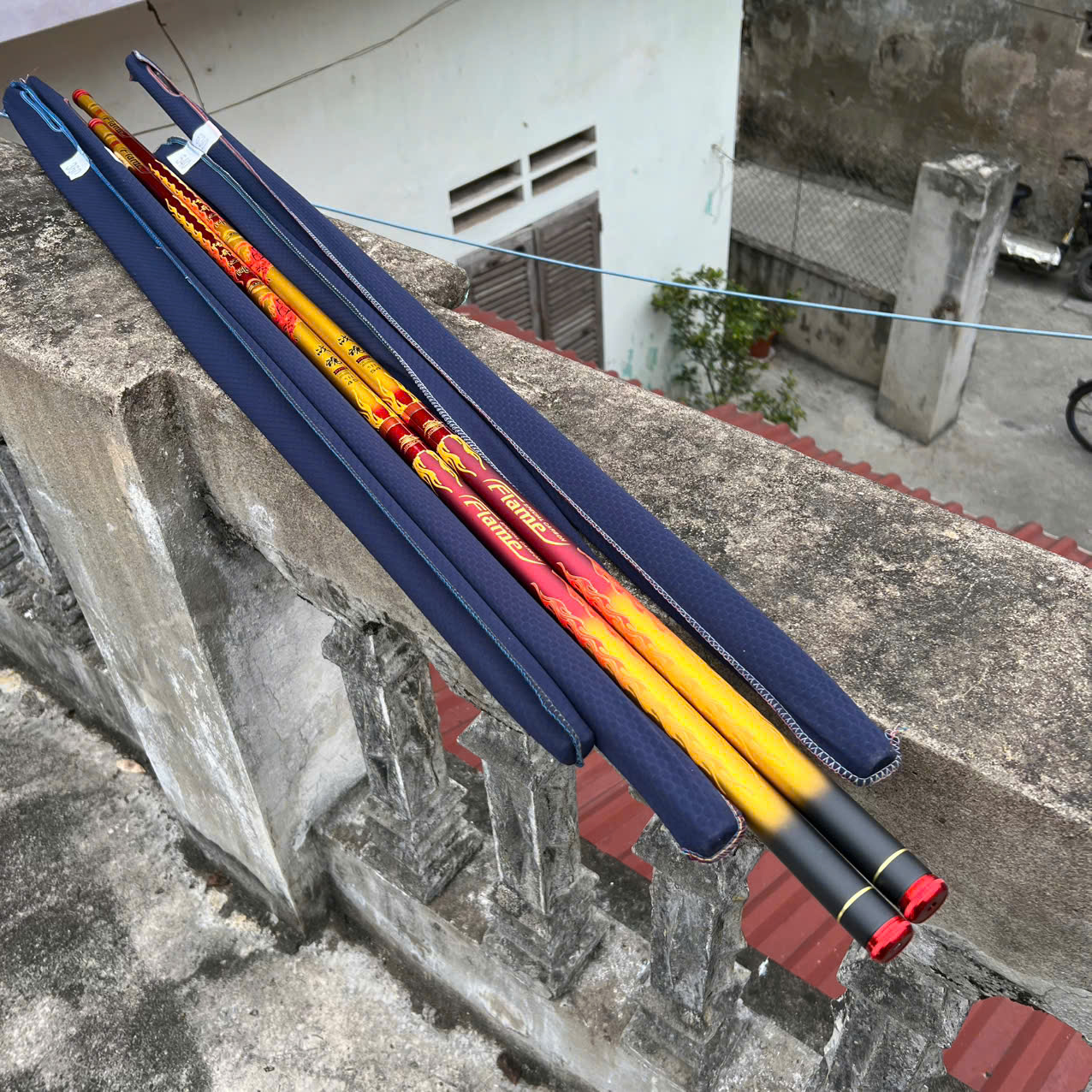 Cần Câu Tay 5H Hỏa Kỳ Lân Phân Bổ Lức 28i, Chất Liệu Carbon Xoắn Cao Cấp Tặng Ngọn Phụ