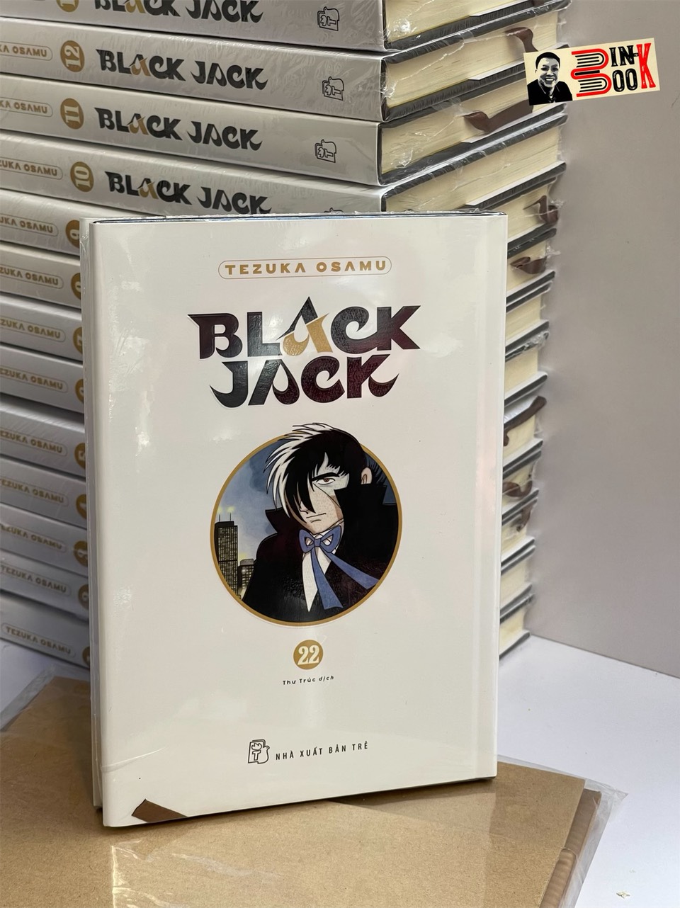 [Bìa cứng và boxset] BLACK JACK 22 – Osamu Tezuka – NXB Trẻ