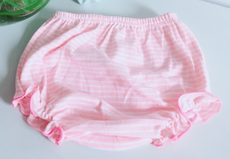 Combo 5 cái Quần chip đùi cho bé gái, free size bé 3-9kg, chất cotton, vãi thoáng mát và thấm hút cực tốt, tạo cảm giác dễ chịu cho da bé, thích hợp cho bé mặt nhà mùa hè