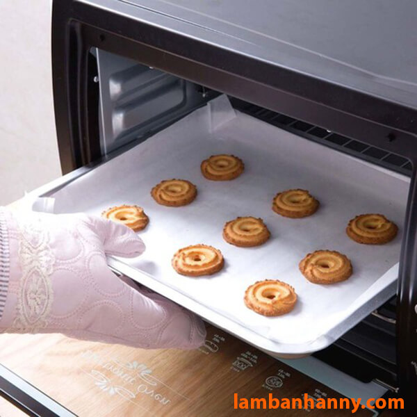Giấy không thấm dầu/ Giấy nến nướng,hấp bánh, thực phẩm GB30