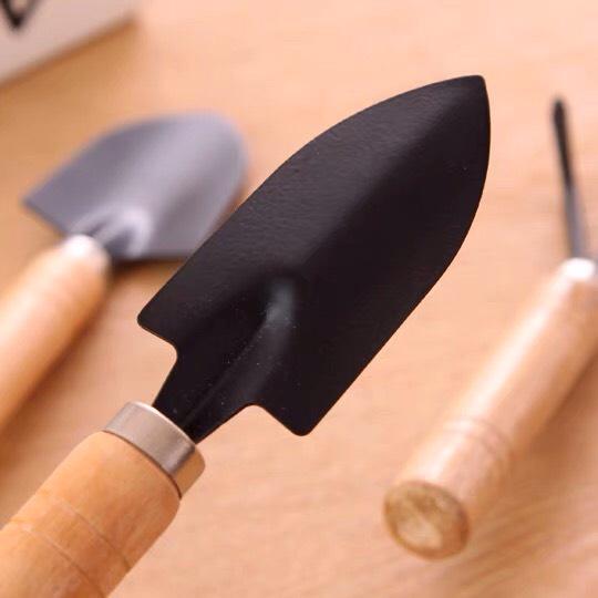 Bộ Dụng Cụ Làm Vườn 3 Món (Xẻng Làm Vườn - Xới Đất - Cào Đất) 88298