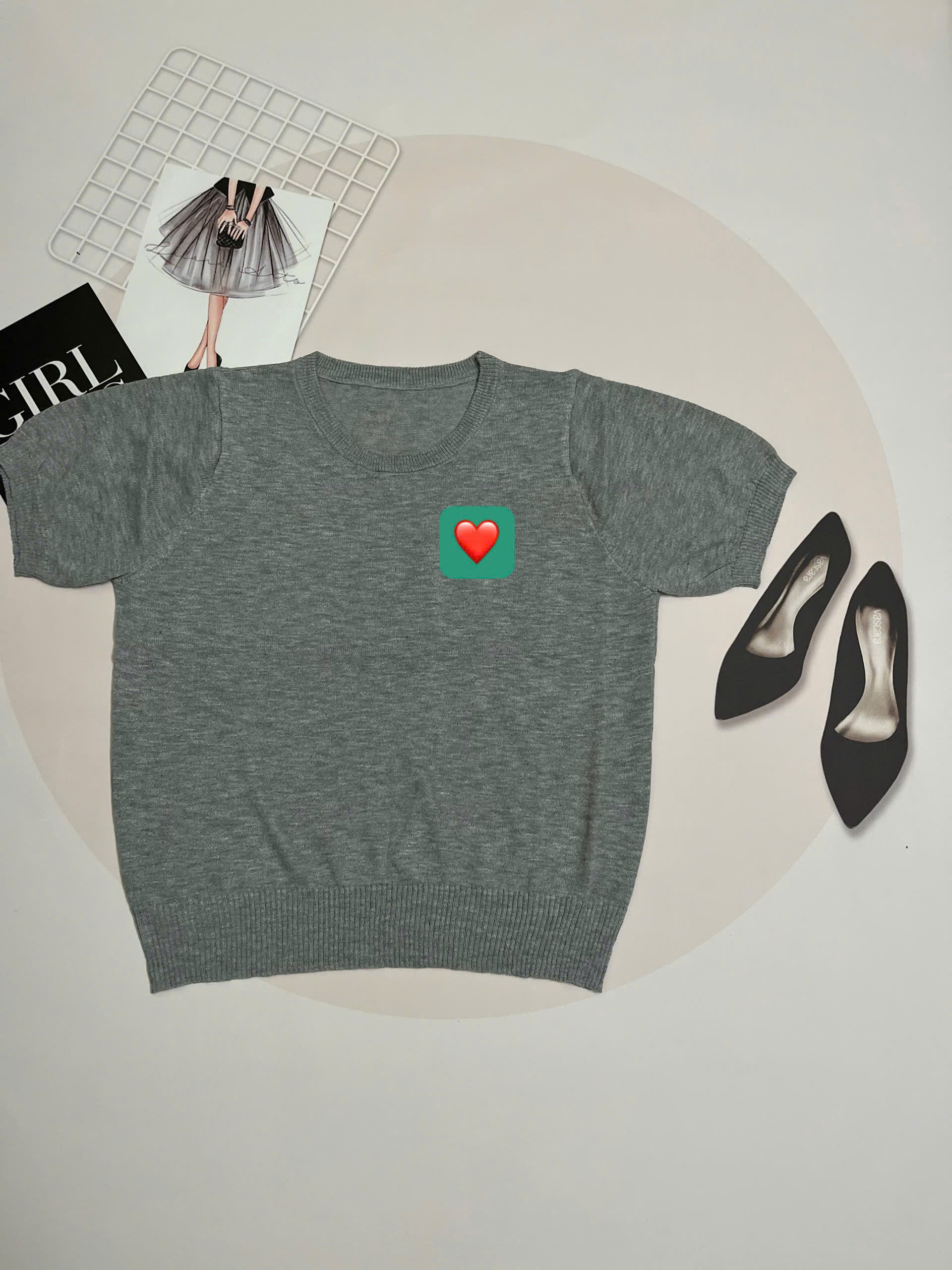 Áo len mongtoghi,áo len dệt kim nữ hàng thanh lý họa tiết dễ thương size 58-63,65kg