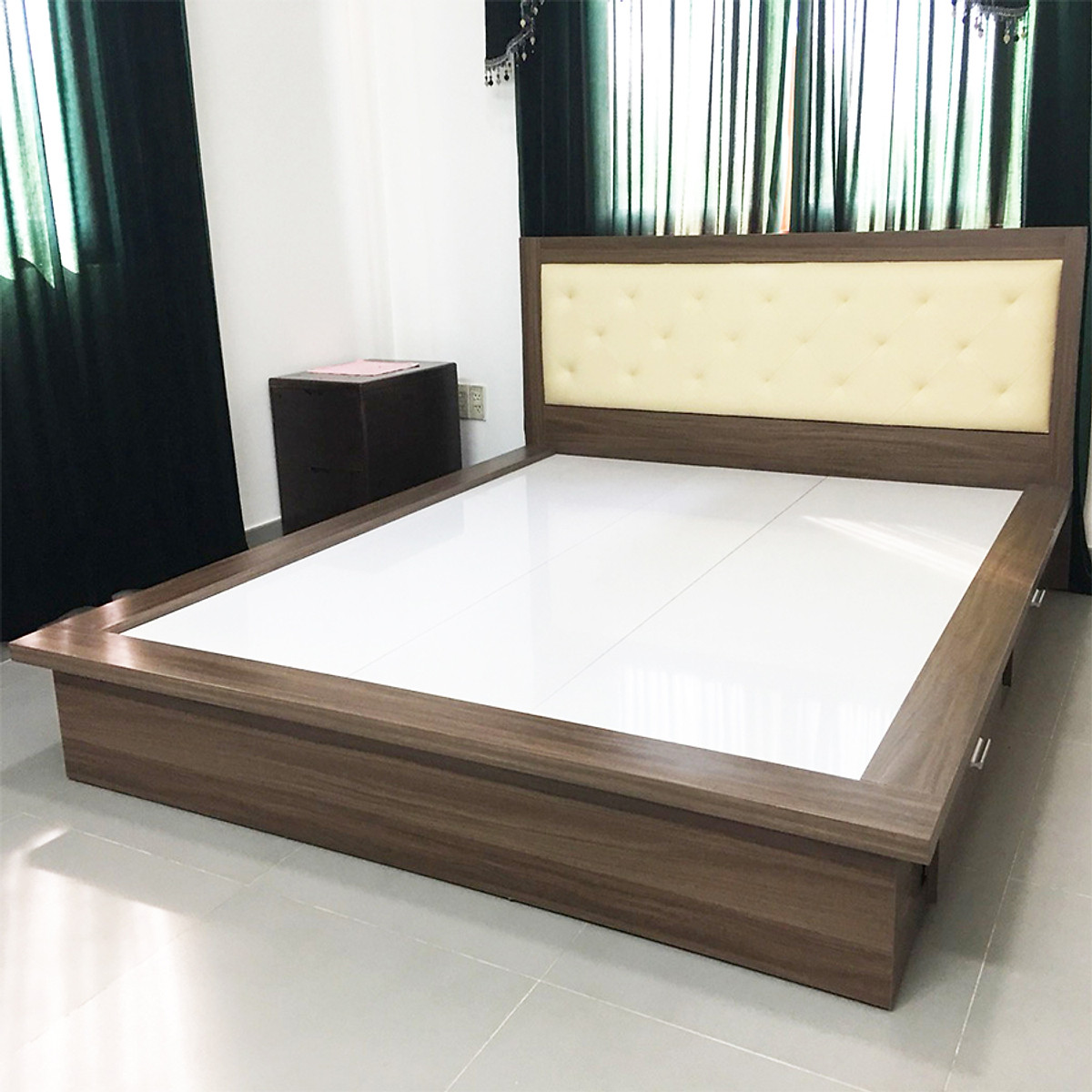 Giường ngủ 2 hộc kéo Tundo 160cm x 200cm