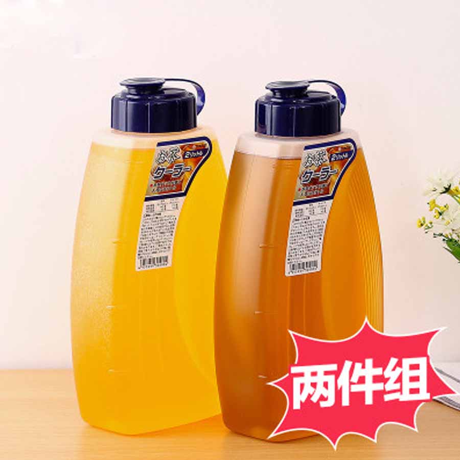 Bình nhựa có nắp đậy chịu nhiệt cao cấp với dung tích 2000ml - Hàng Nội Địa Nhật