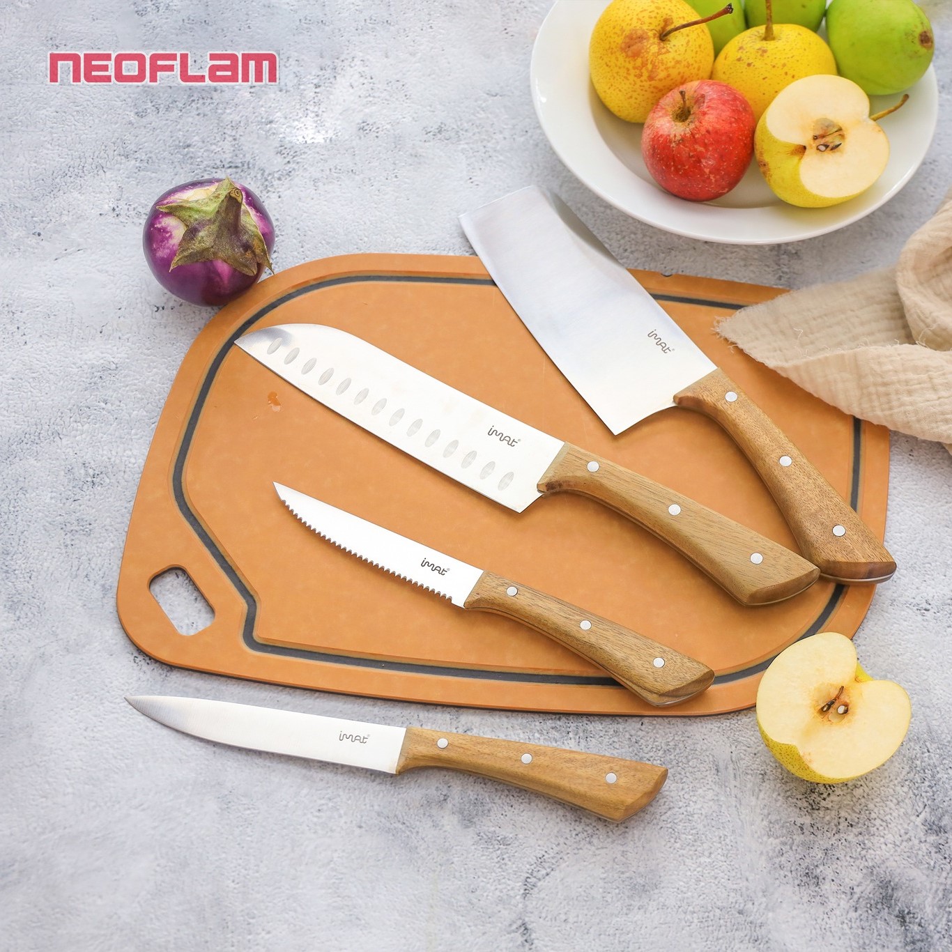 Bộ 4 Dao cán gỗ,lưỡi thép không gỉ iMat. Lưỡi thép 5CR15 sắc bén, bền bỉ. Cán gỗ tự nhiên sang trọng