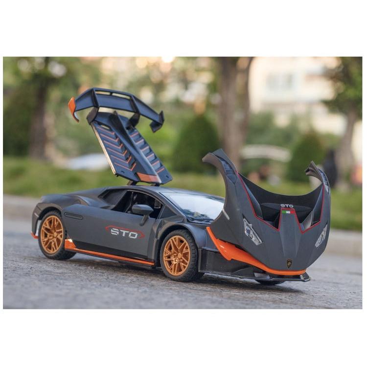 Mô hình xe Lamborghini Huracan STO tỉ lệ 1:24 hãng JINLIFANG