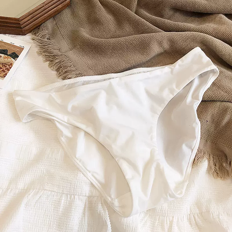 Quần Lót Nữ Cạp Vừa Kiểu Dáng Basic Chất Lượng Cao Cấp P160