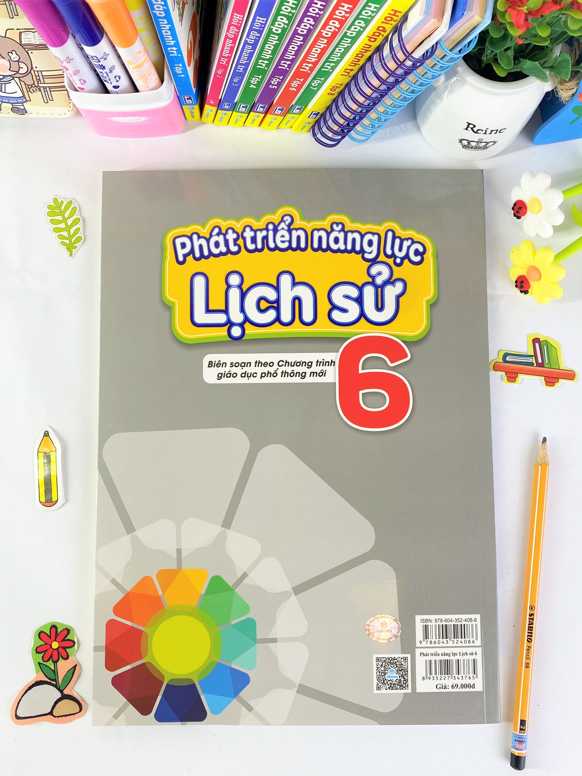 Sách - Phát triển năng lực lịch sử 6 - Biên soạn theo chương trình giáo dục phổ thông mới - ndbooks