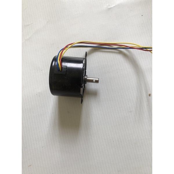 Mô tơ giảm tốc 220v - 6w 20 vòng/phút chế máy quay tự động