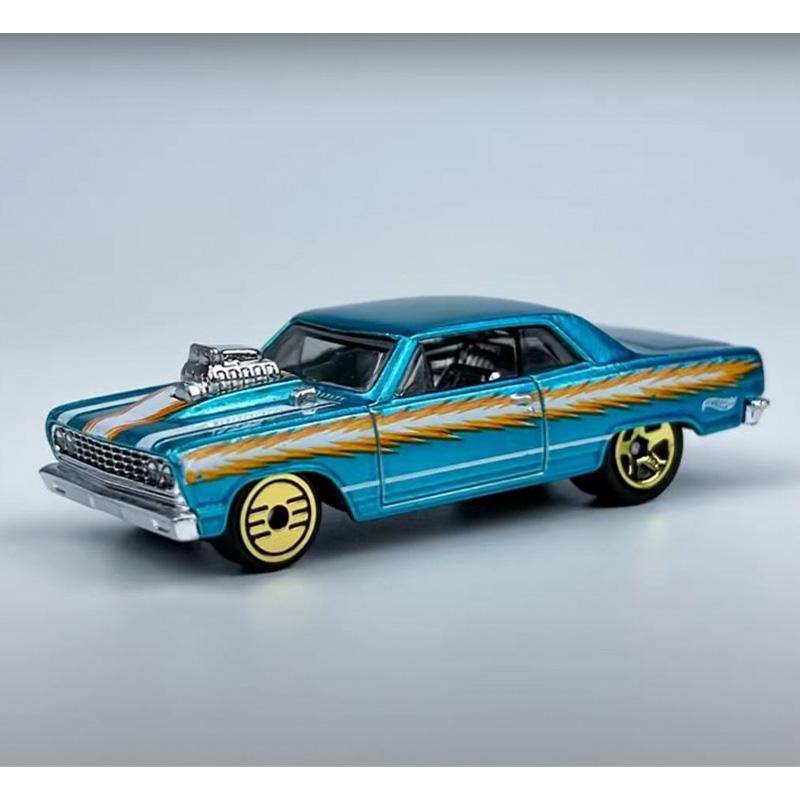 Đồ Chơi HOT WHEELS Siêu Xe Hw Ultra Hots - 64 Chevy Chevelle Ss HLH93/HDG52