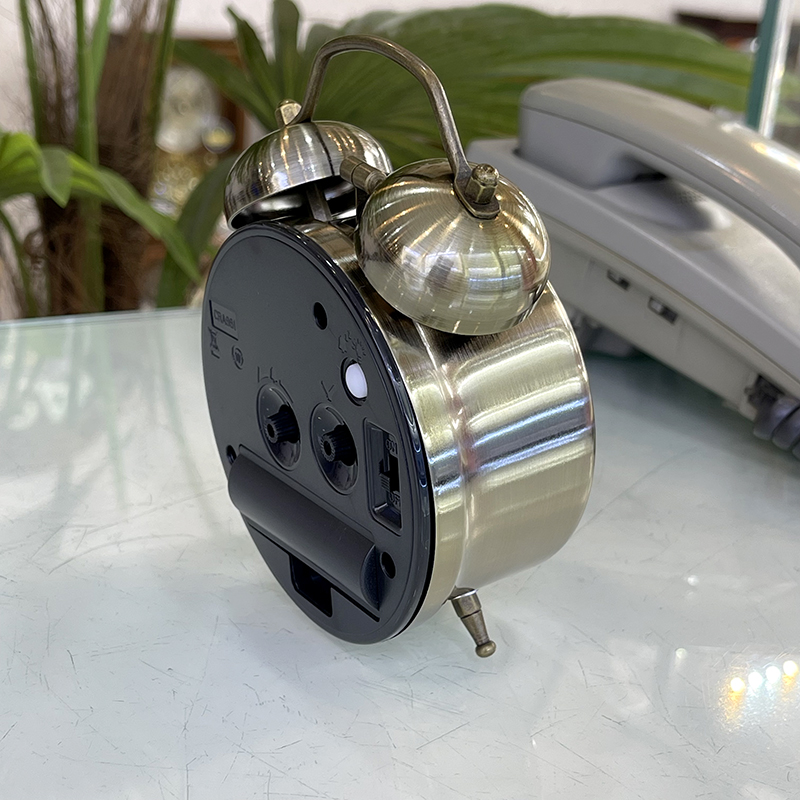 Đồng hồ Rhythm CRA861NR63- Kt 8.7 x 12.7 x 5.0cm, 180g. Vỏ kim loại, dùng PIN.